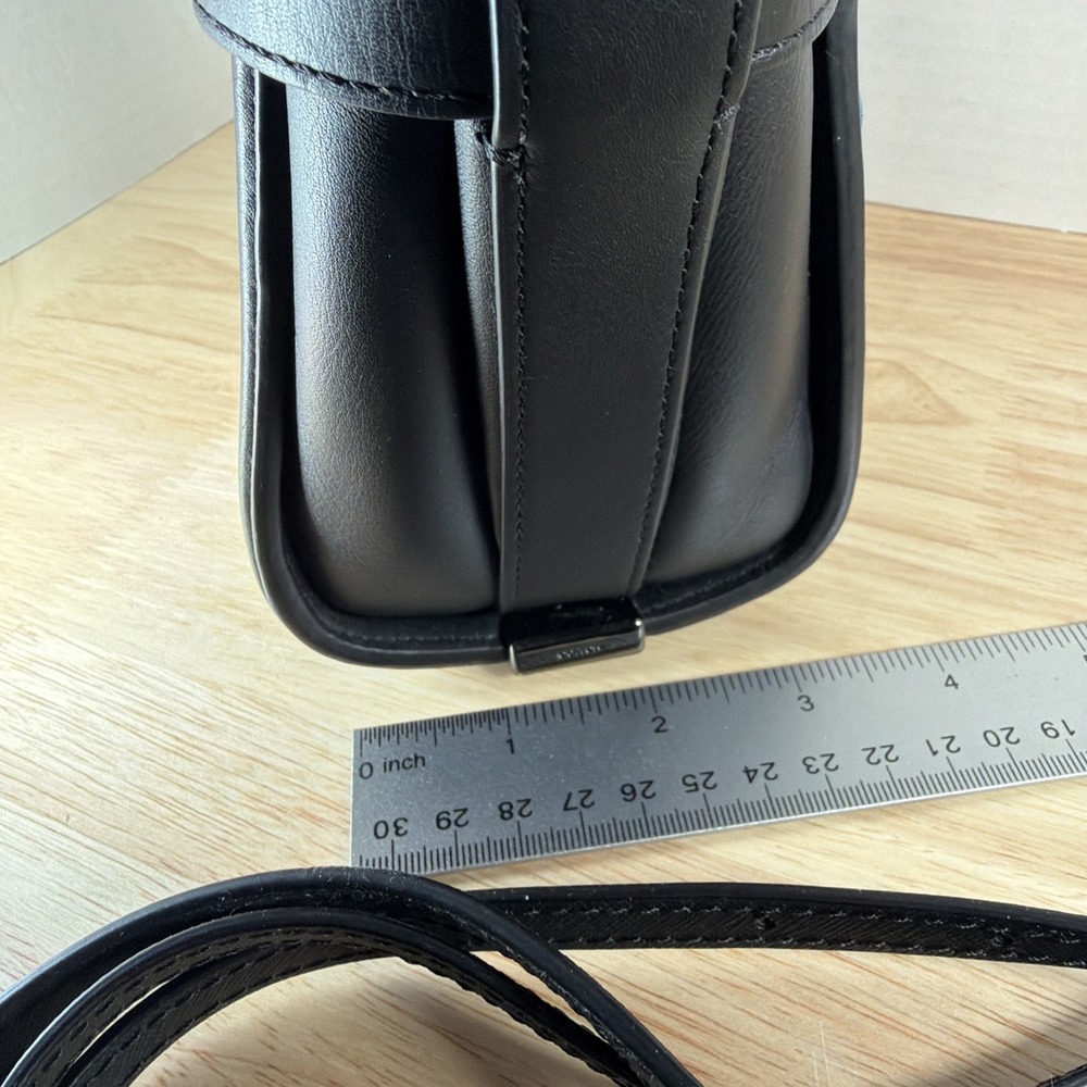 Coach Swagger 17 Black Butterfly Applique Genuine Leather Crossbody Bag Purse - Picture 6 of 16